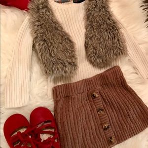 Cynthia Rowley 24 months girl outfit sweater skirt